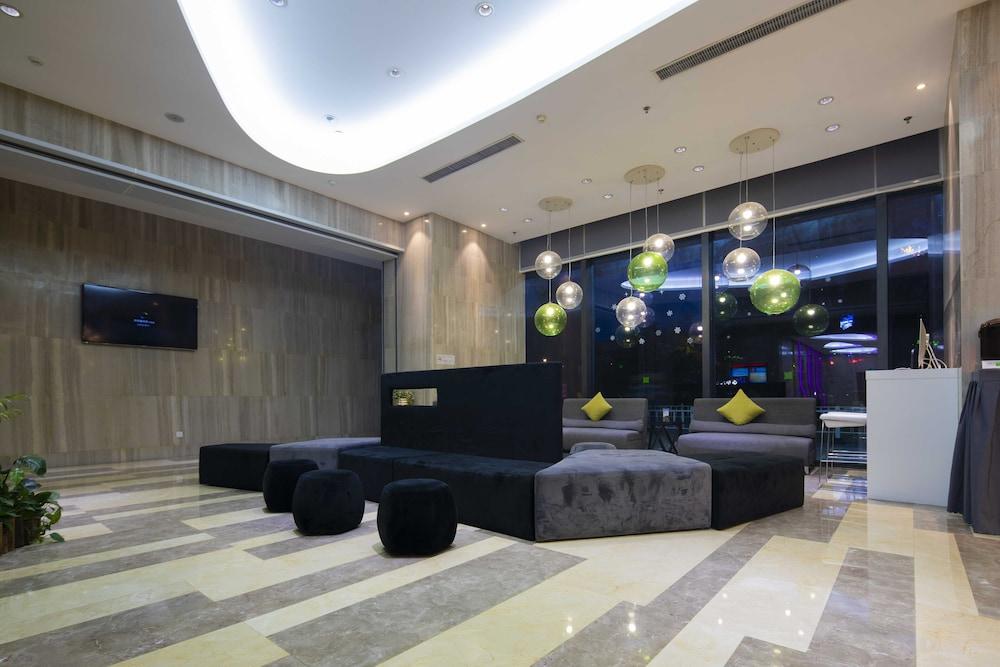 Ibis Styles Nantong Wuzhou International Plaza Hotel Exterior photo